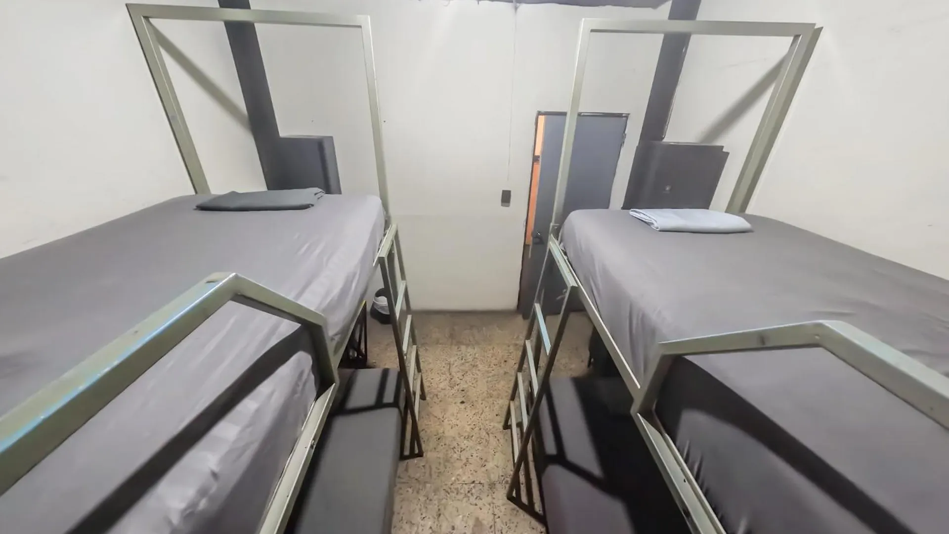 Pensión Canela Hostel Medellín