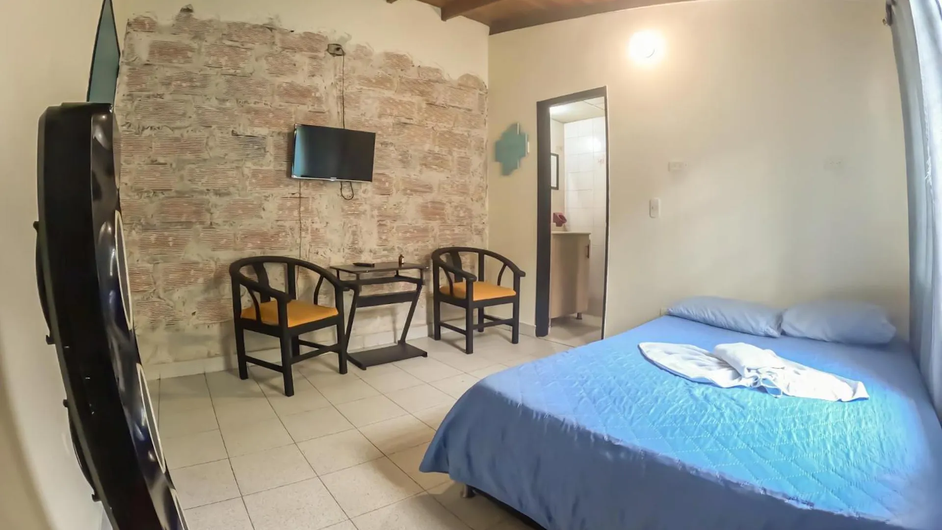 Pensión Canela Hostel Medellín Colombia