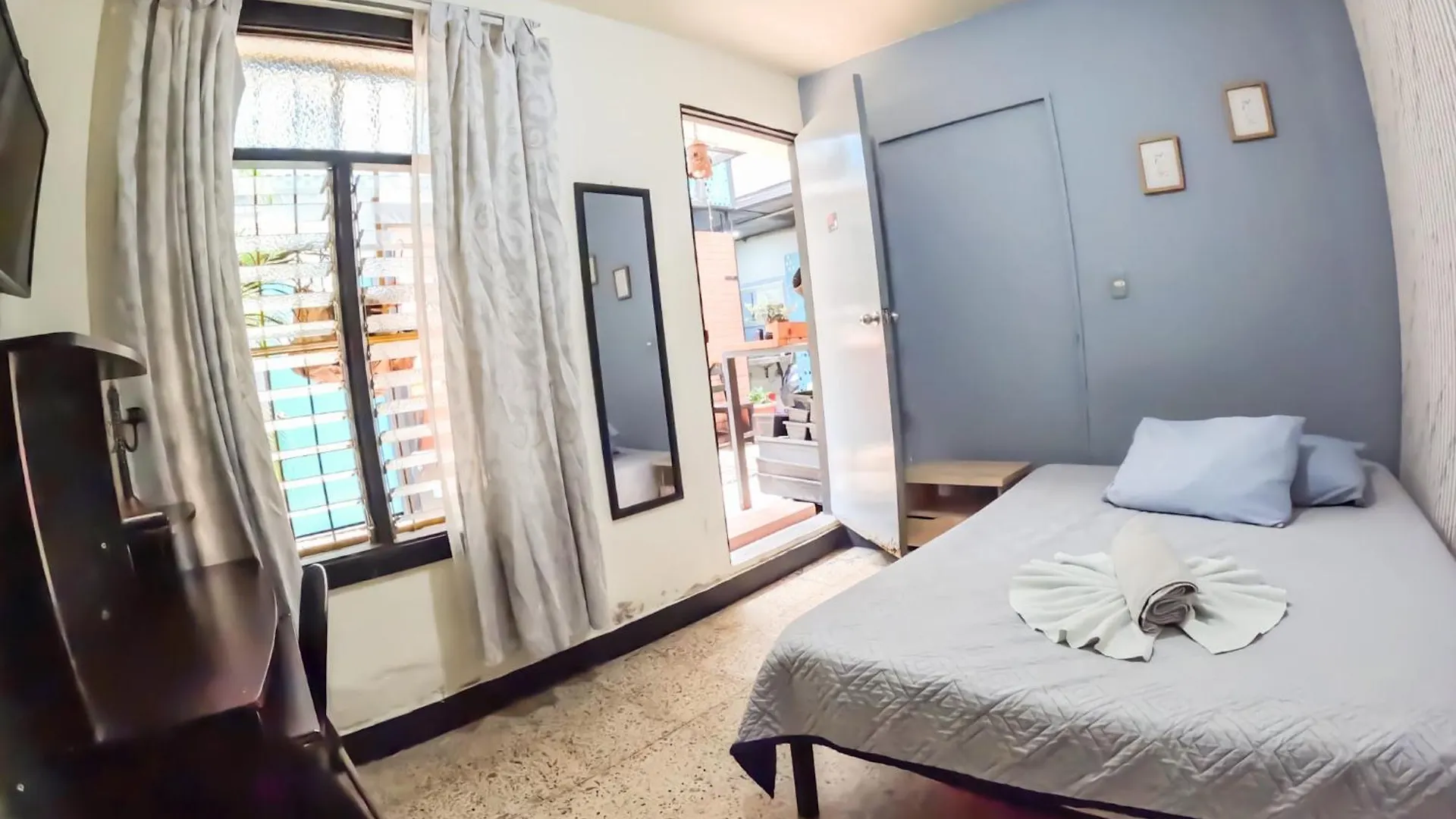 Canela Hostel Medellín 0*,  Colombia