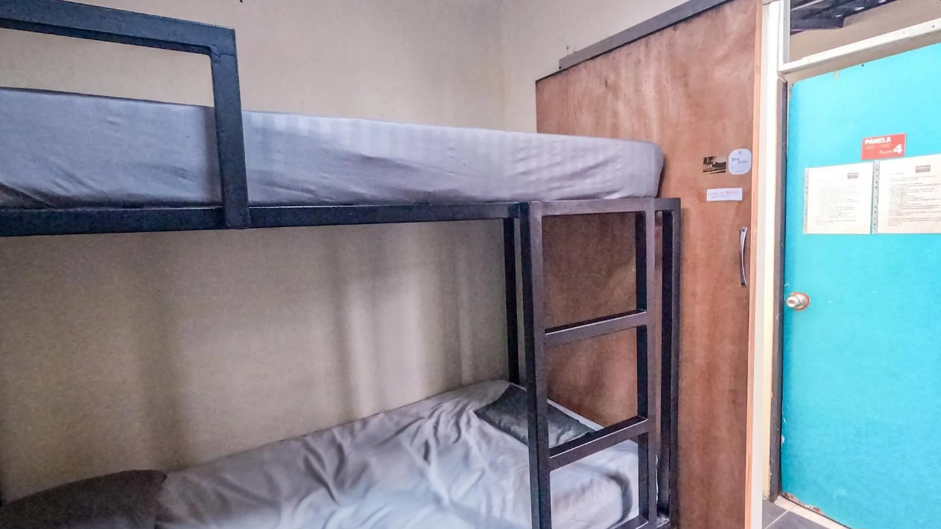 Canela Hostel Medellín 0*,