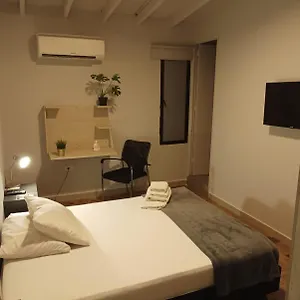 Pensión La Carpita, Medellín